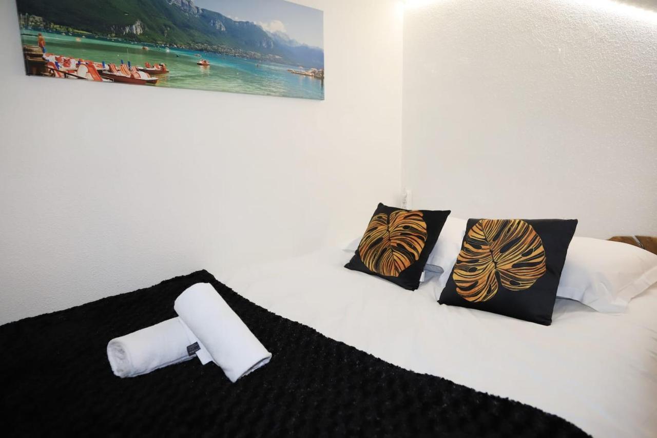 Majord'Home - Lodge&Castle - Vue Château - Climatisation Annecy Exterior foto